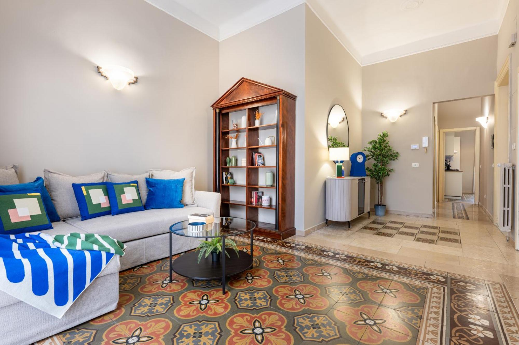 100Mq Maison Paradise - Central & Elegant Apt Bari Bagian luar foto
