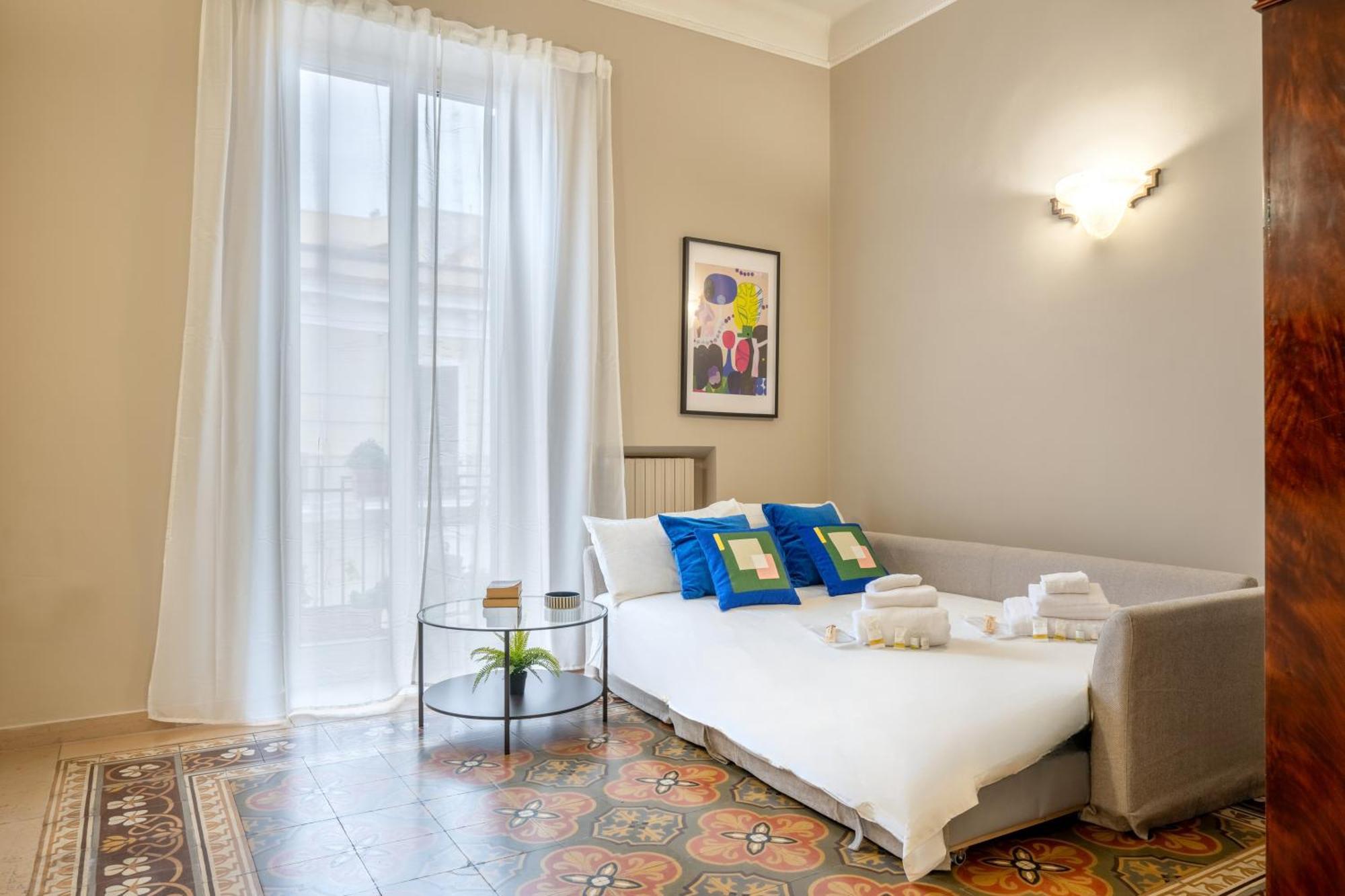 100Mq Maison Paradise - Central & Elegant Apt Bari Bagian luar foto