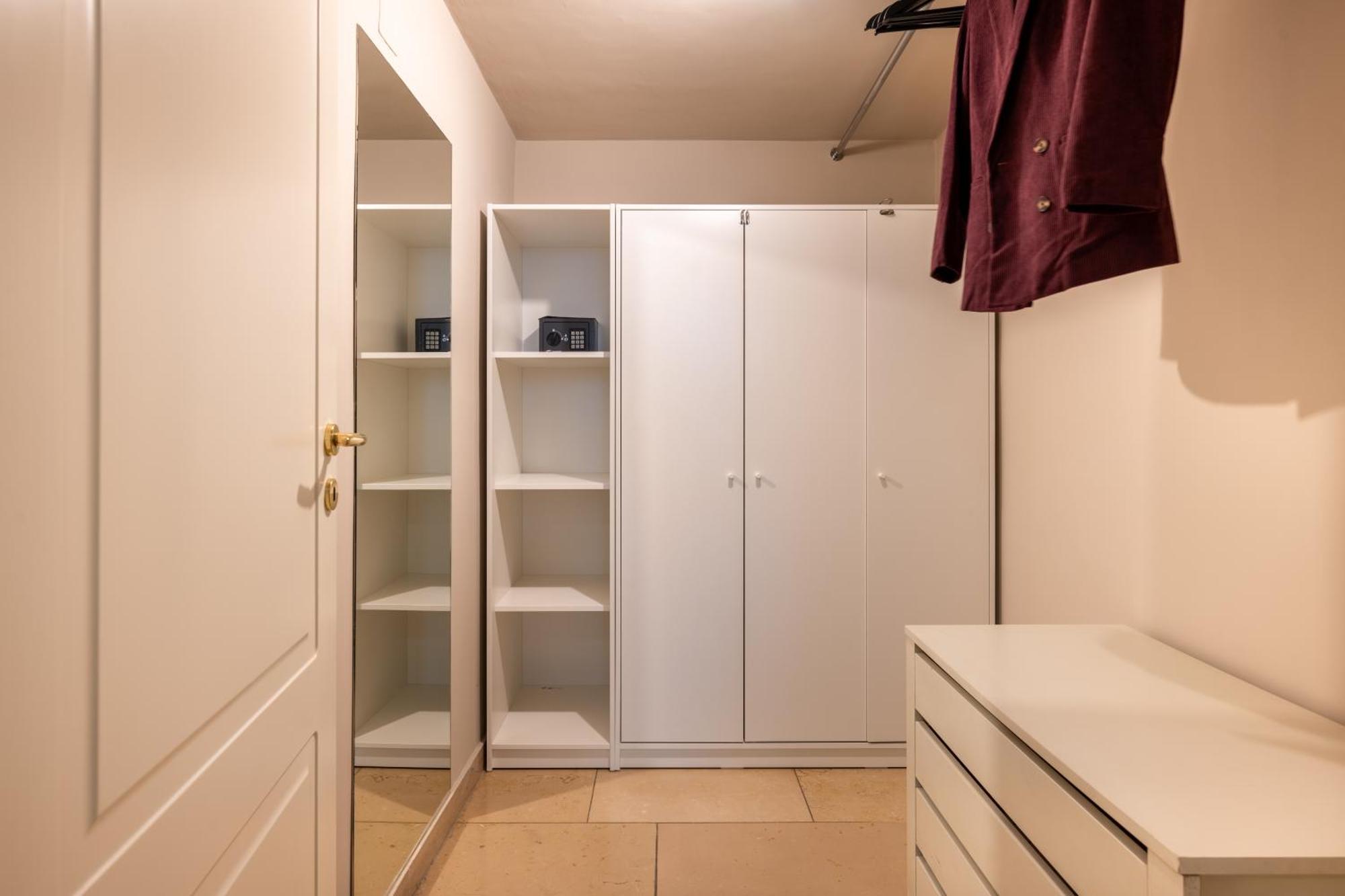 100Mq Maison Paradise - Central & Elegant Apt Bari Bagian luar foto