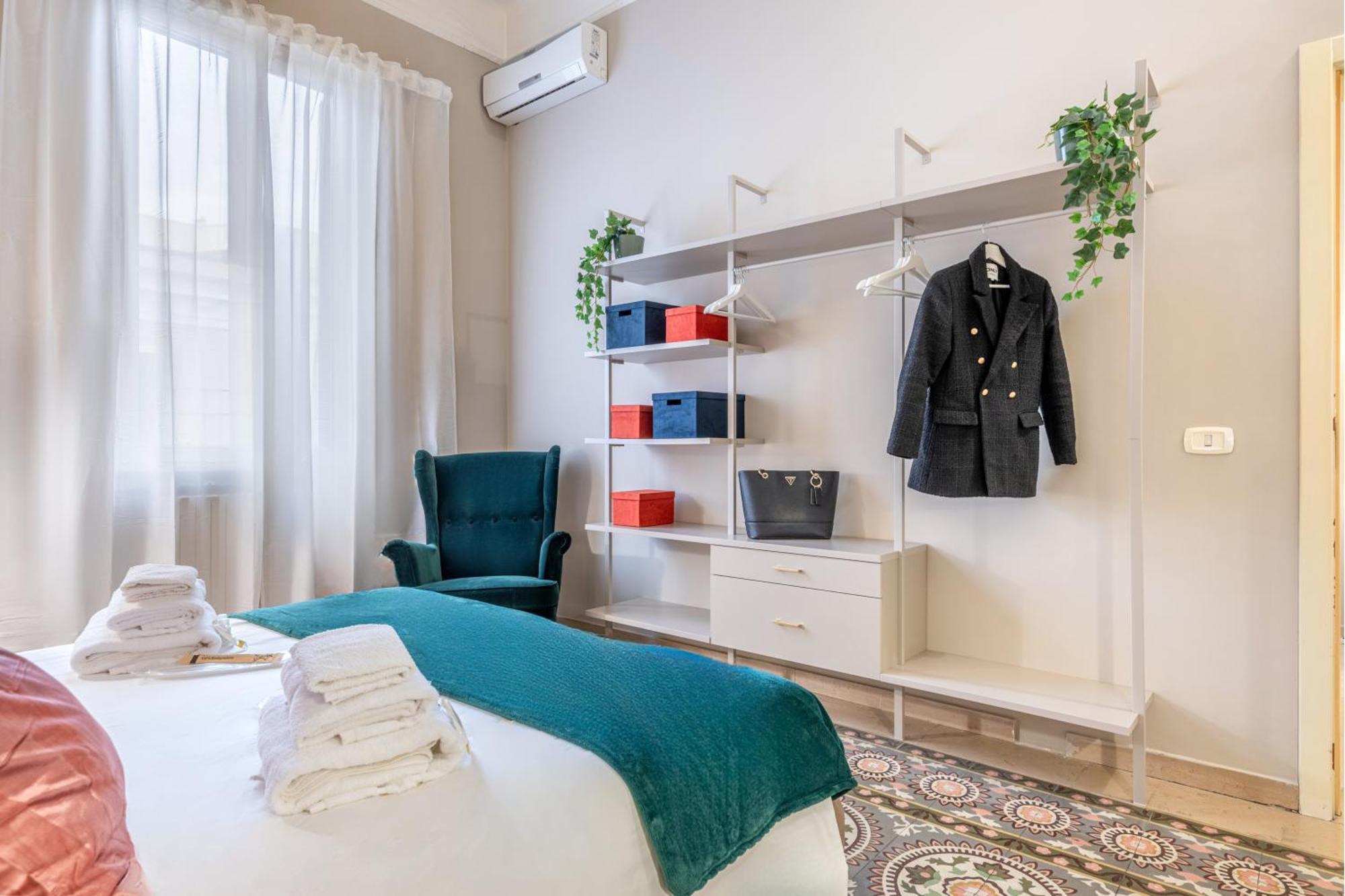 100Mq Maison Paradise - Central & Elegant Apt Bari Bagian luar foto