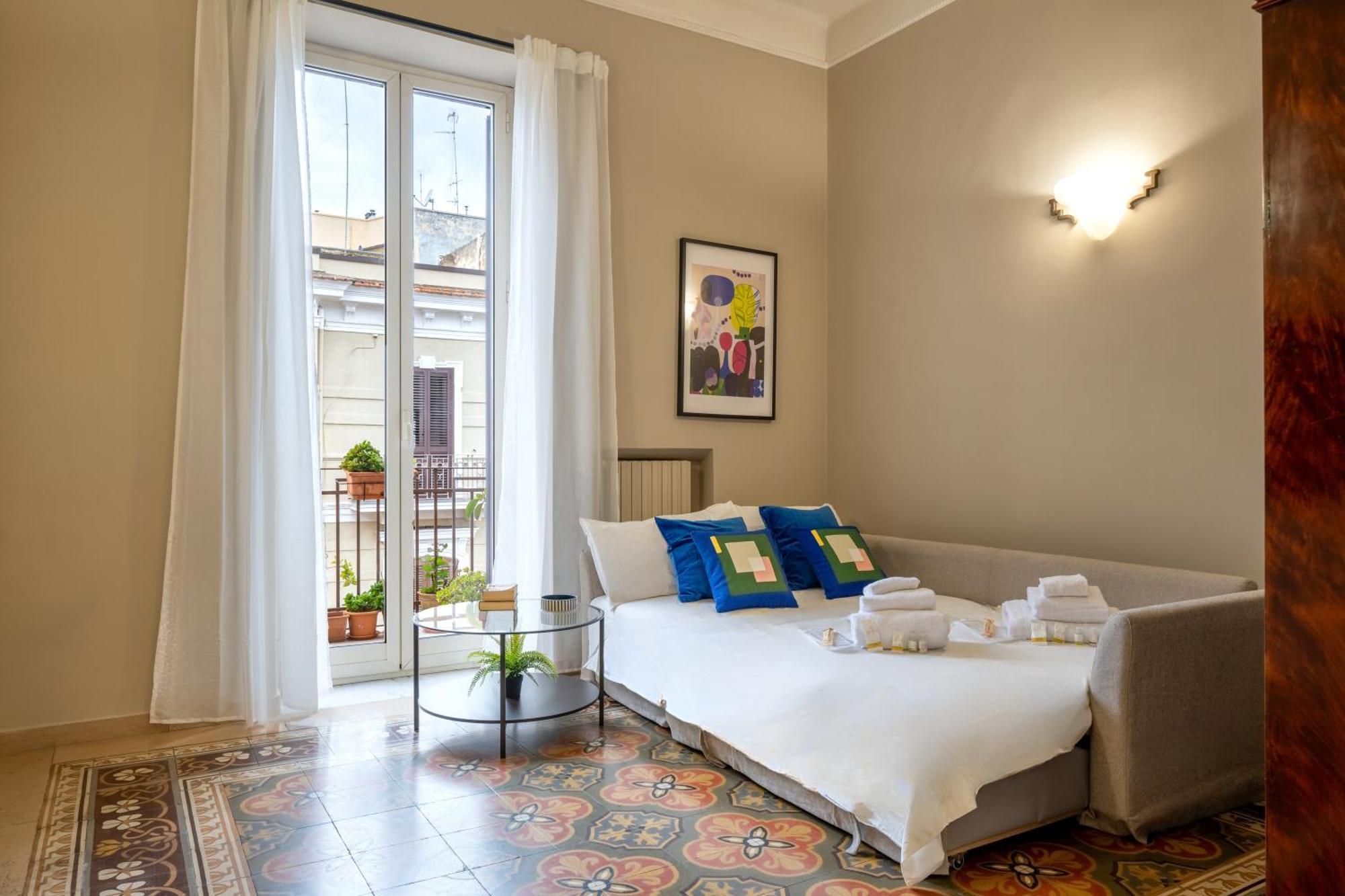 100Mq Maison Paradise - Central & Elegant Apt Bari Bagian luar foto